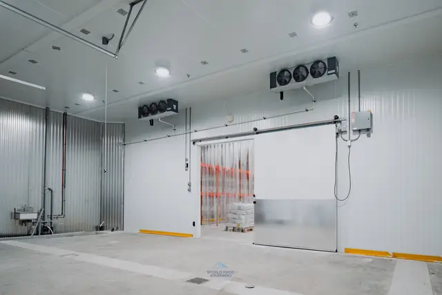 WFE walk-in install, Sudbury service area